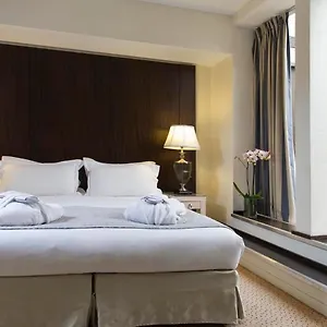 Le Pera Hotel Parijs